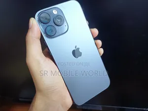 New Apple iPhone 16 Pro Max 256 GB Black