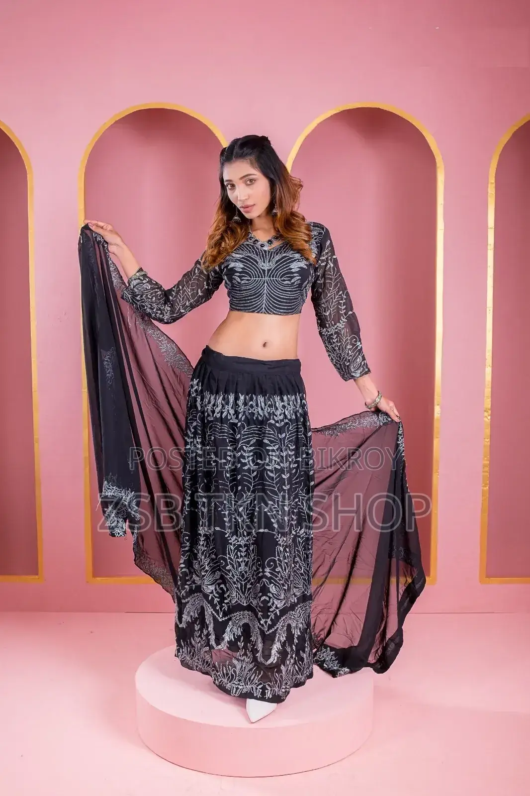 লেহেঙ্গা জর্জেট এমব্রয়ডারি পার্টি ড্রেস