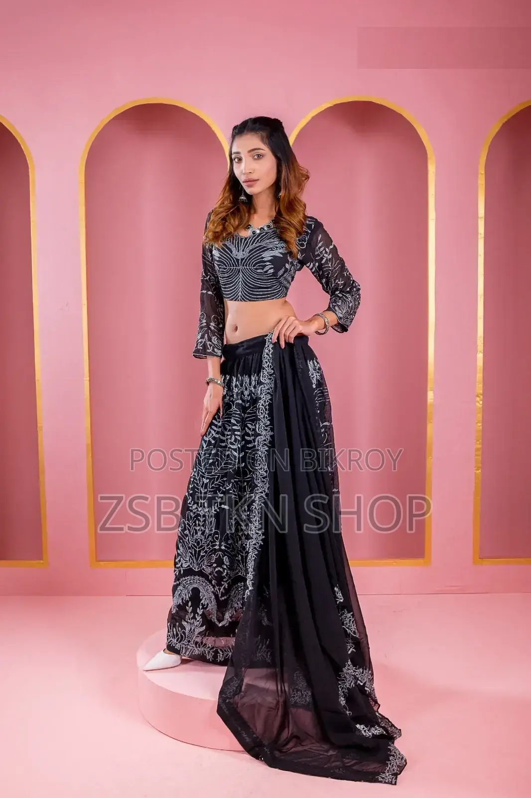 লেহেঙ্গা জর্জেট এমব্রয়ডারি পার্টি ড্রেস