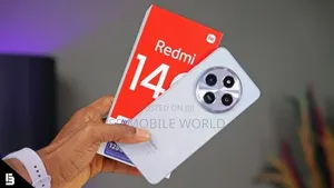নতুন রেড হাইড্রোজেন ওয়ান ২৫৬ জিবি লাল