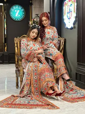 মেয়েদের জন্য ডিজিটাল প্রিন্ট থ্রি পিস