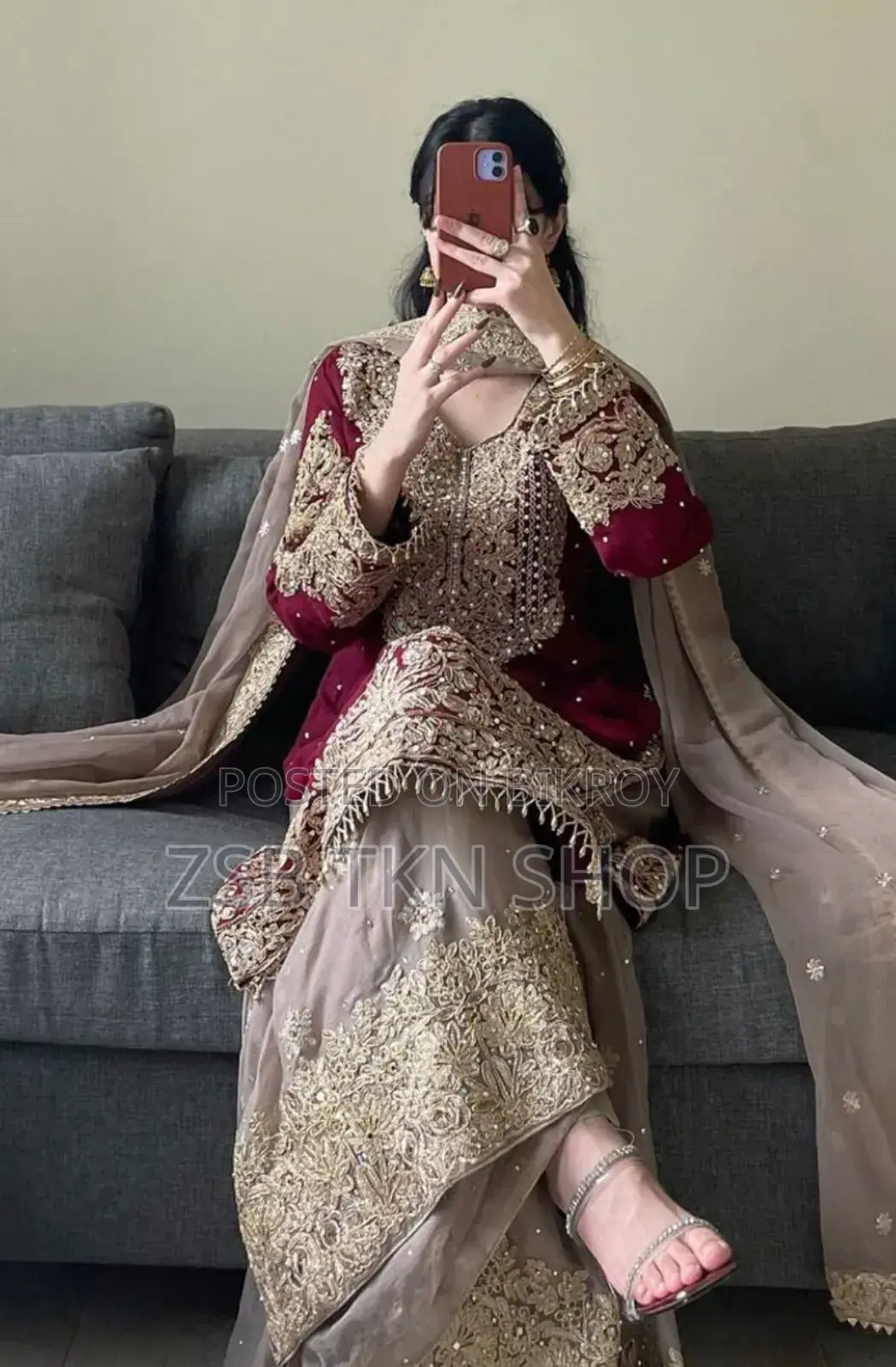 .Oo Pushpaa Kameez Suit