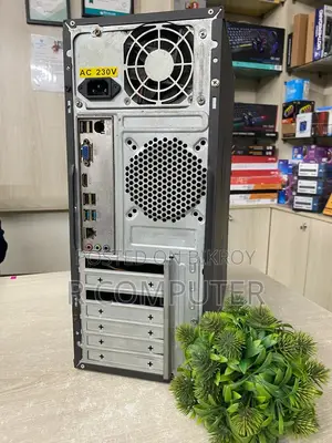 Desktop Computer Gigabyte 4GB Intel Core i3 HDD 500GB
