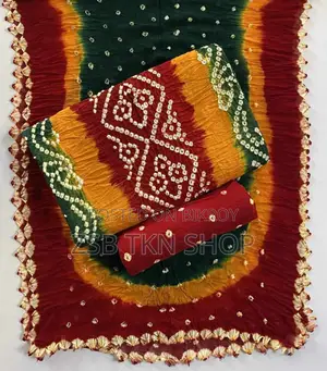 মেয়েদের জন্য চুন্দি বাটিক থ্রি-পিস