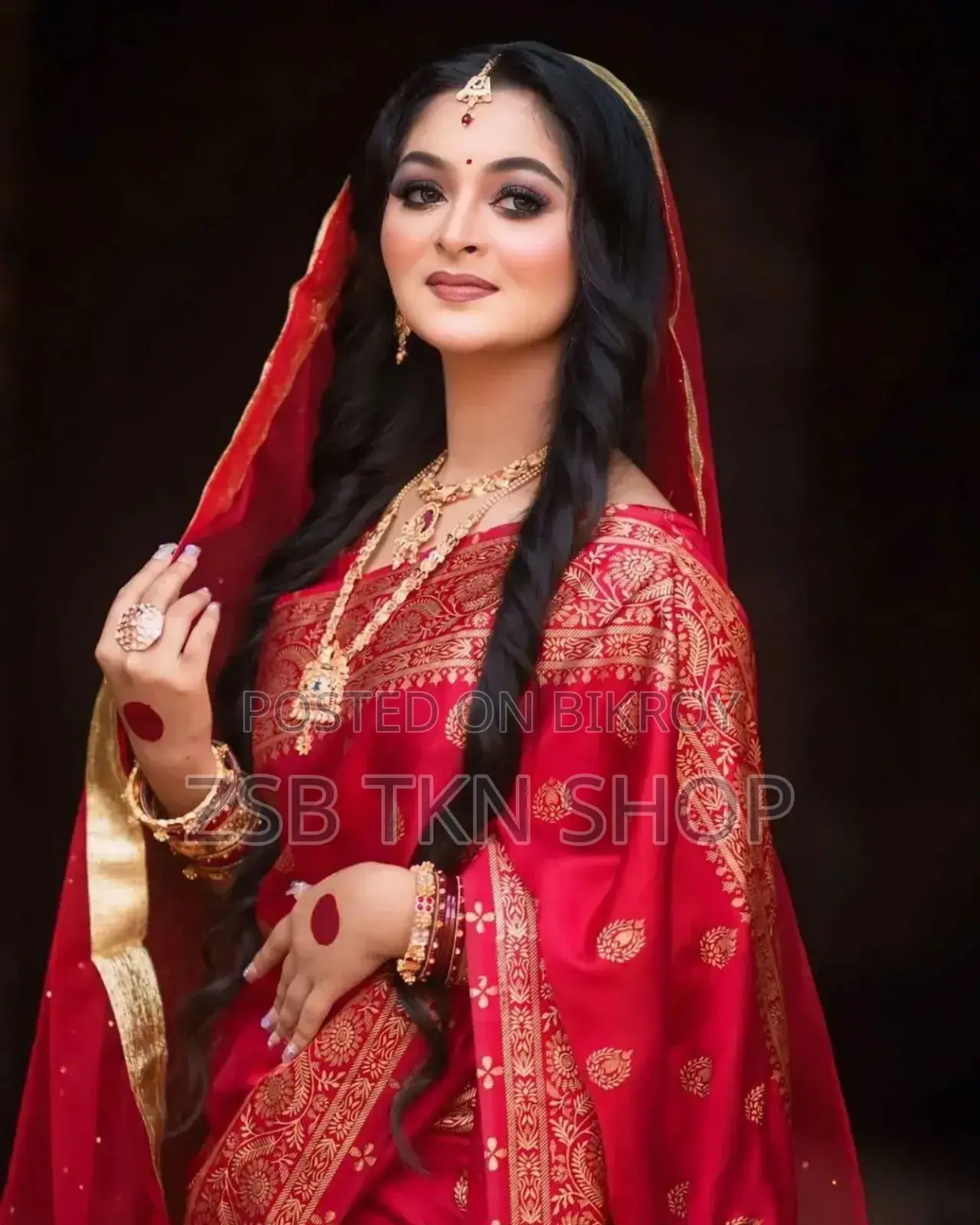 Premium Japanese Silk Saree Matching Blouse Piece.