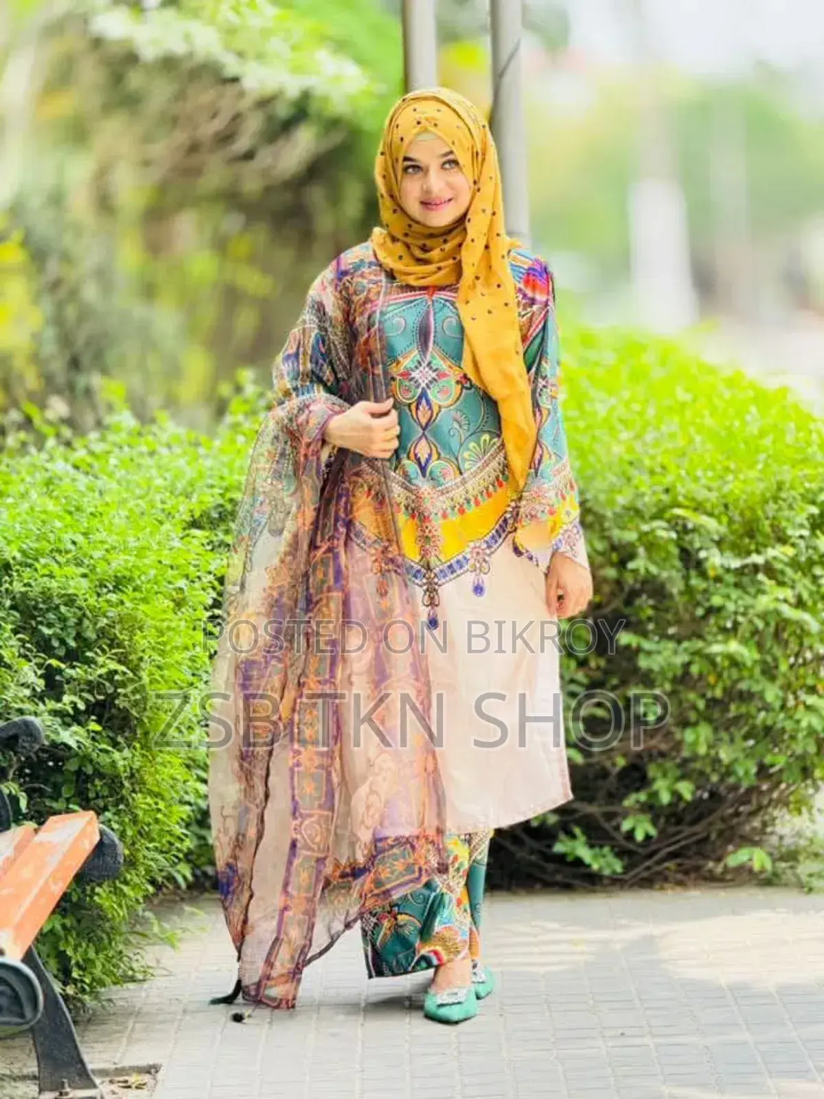 Digital Print Readymade Three-Piece Set of Cherry Silk Fabric
