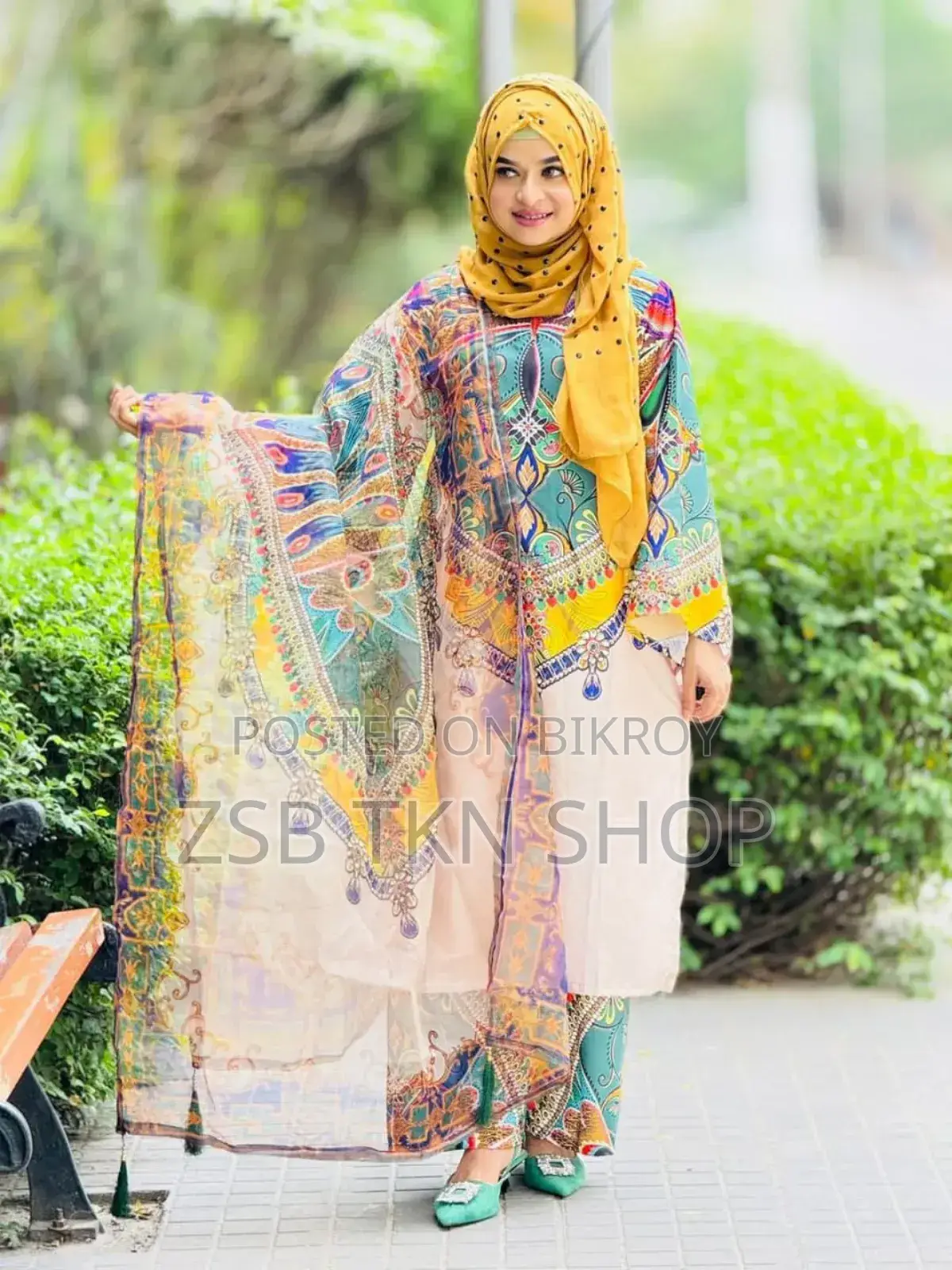 Digital Print Readymade Three-Piece Set of Cherry Silk Fabric