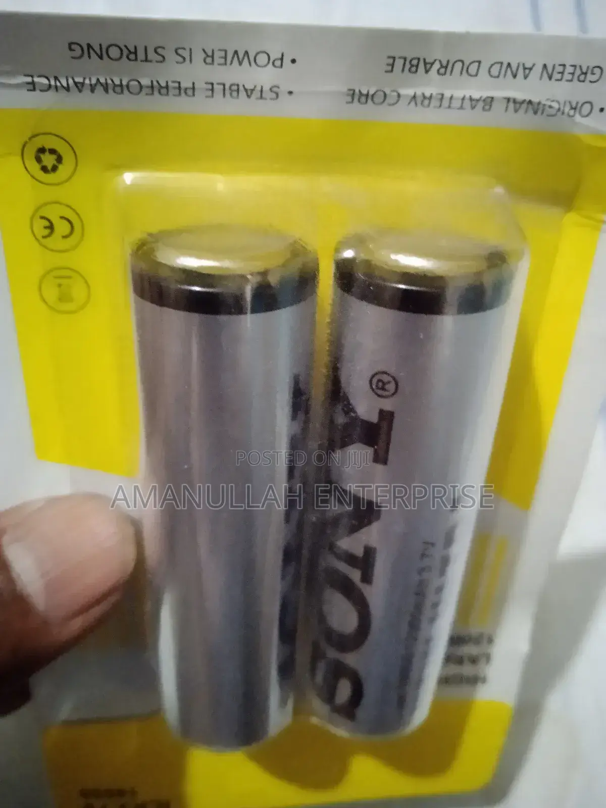 সনি উচ্চ মানের লি-আয়ন ব্যাটারি।