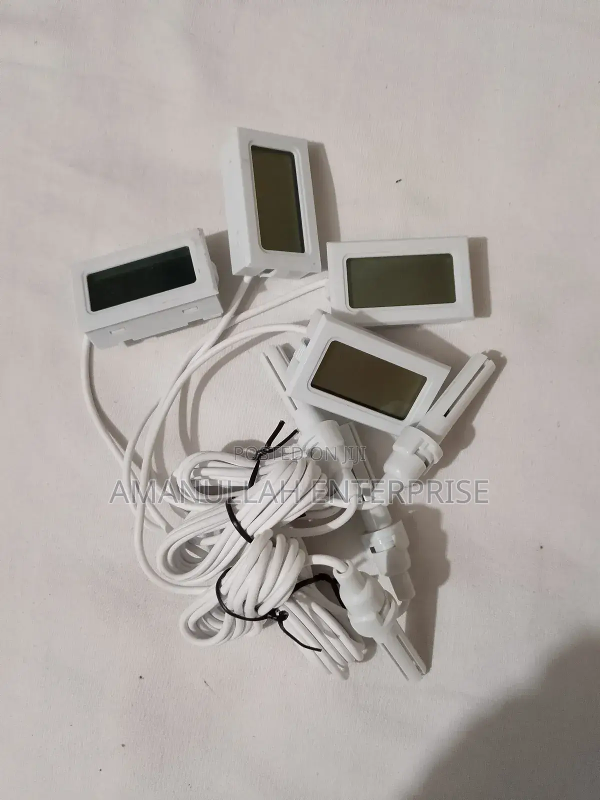 মিনি ডিজিটাল আর্দ্রতা মিটার।