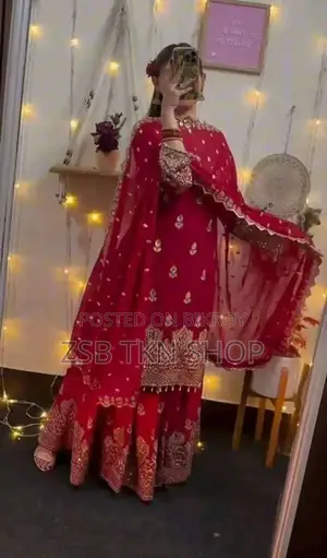 শারারা সিকোয়েন্স কম্পিউটার ওয়ার্ক কামিজ সেট