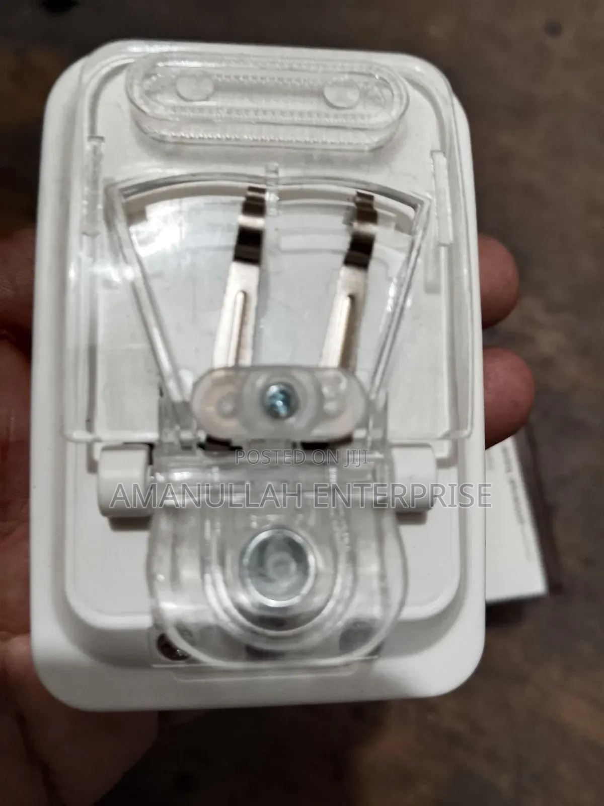Universal Mobile Battery Charger.