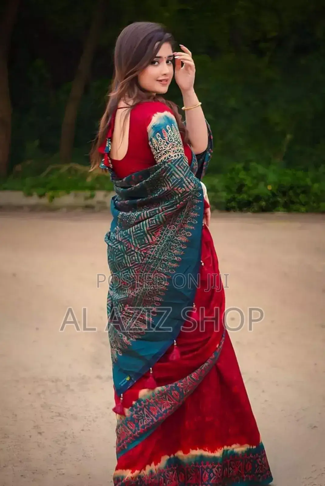 Digital Print Saree with Blouse Piece