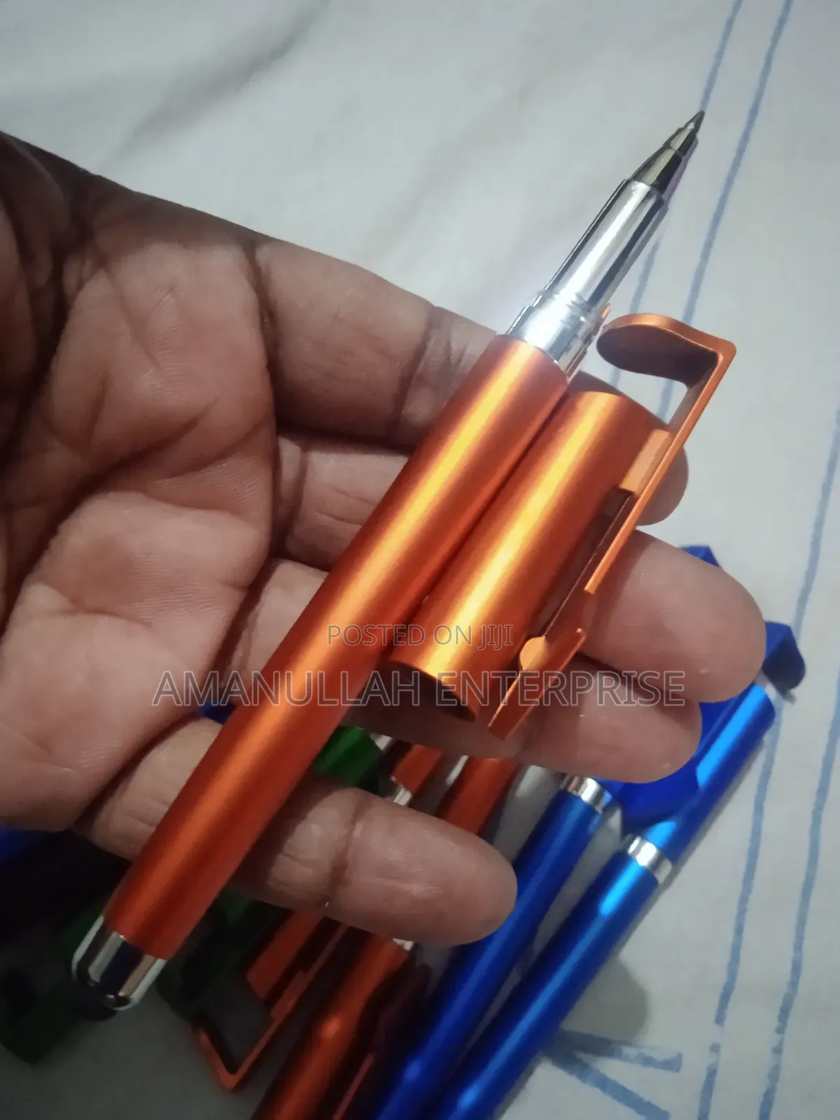 মোবাইল স্ট্যান্ড সহ ৩ ইন ১ টাচ স্ক্রিন স্টাইলাস পেন/