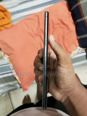 এলজি ভেলভেট ৫জি ১২৮ জিবি ব্ল্যাক