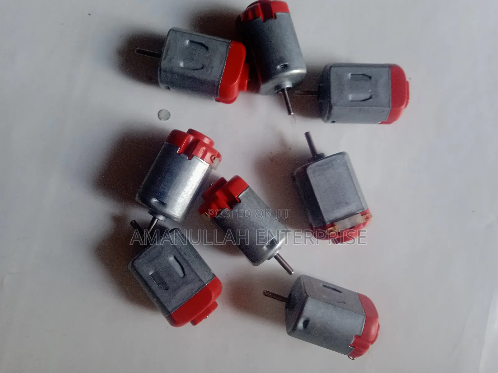 Dc 3v to 4 v Motor for Diy Projects