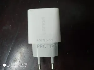 ইউগ্রিন ২০ ওয়াট চার্জার