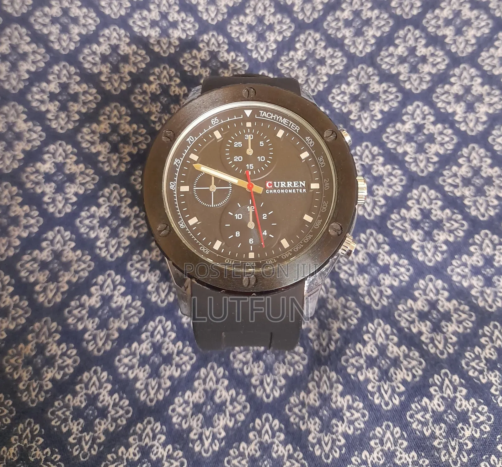 Curren Stainless Steel Back Water Resistant M: 8165 Watch