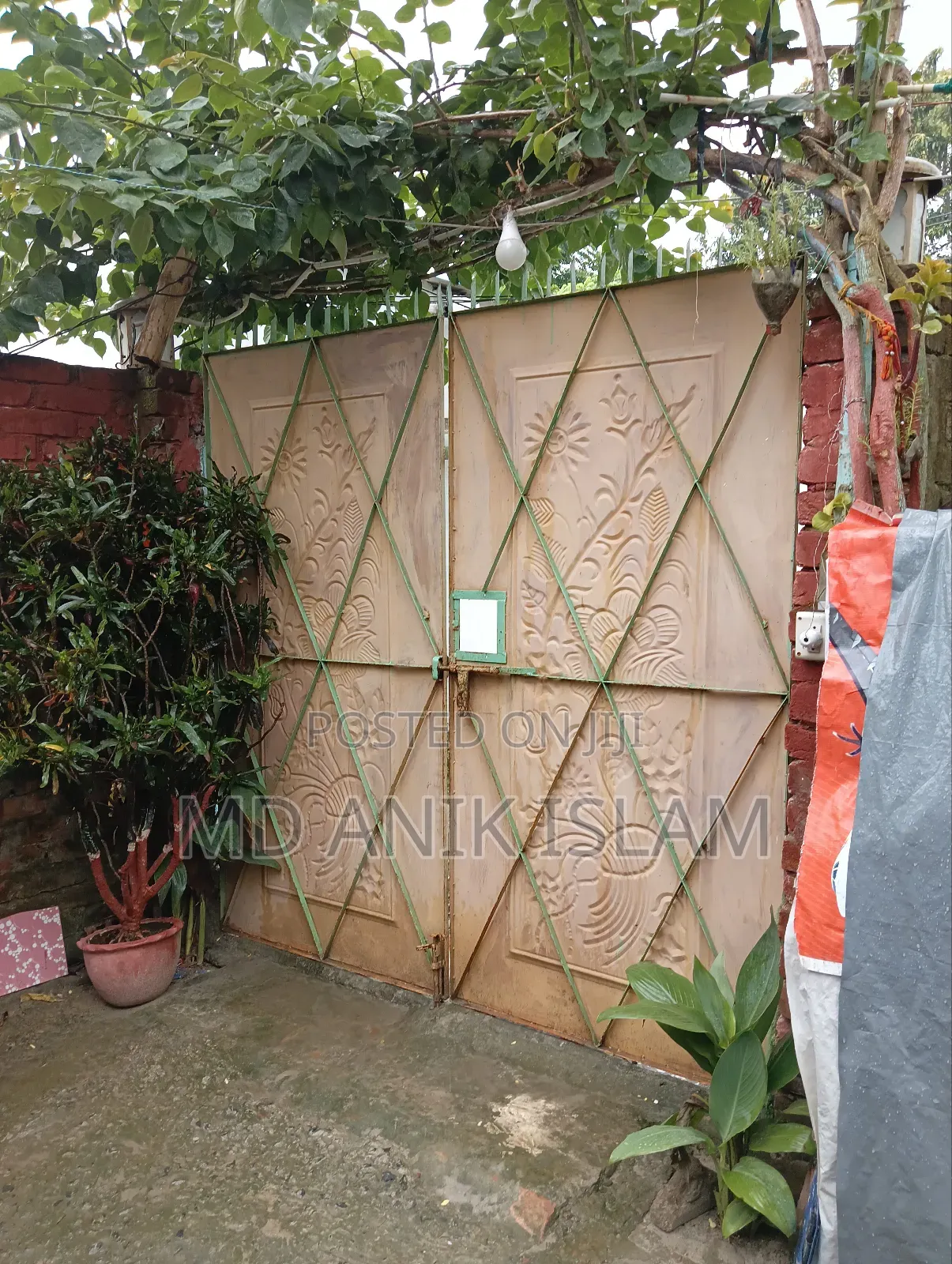 4 Bedroom House in Anik, Bagha for Sale