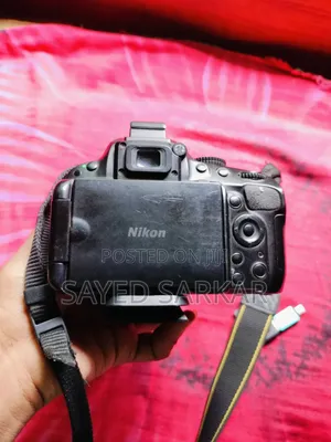 Nikon D5100