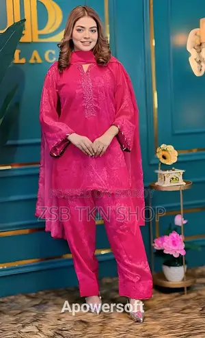 পাকিস্তানি ইন্সপায়ার্ড থ্রি পিস Fuff Duvdggc CHFGHFF JJJ