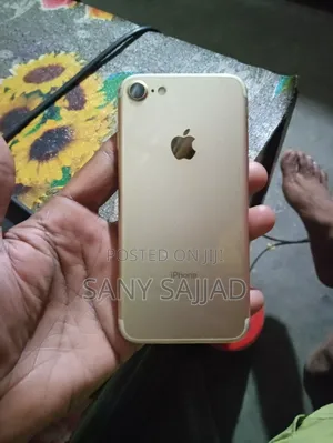 অ্যাপল আইফোন ৭ ২৫৬ জিবি গোল্ড