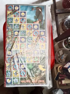 সাপ-লুডু খেলা, যা বাংলাদেশ এবং ভারতে লুডু নামে পরিচিত