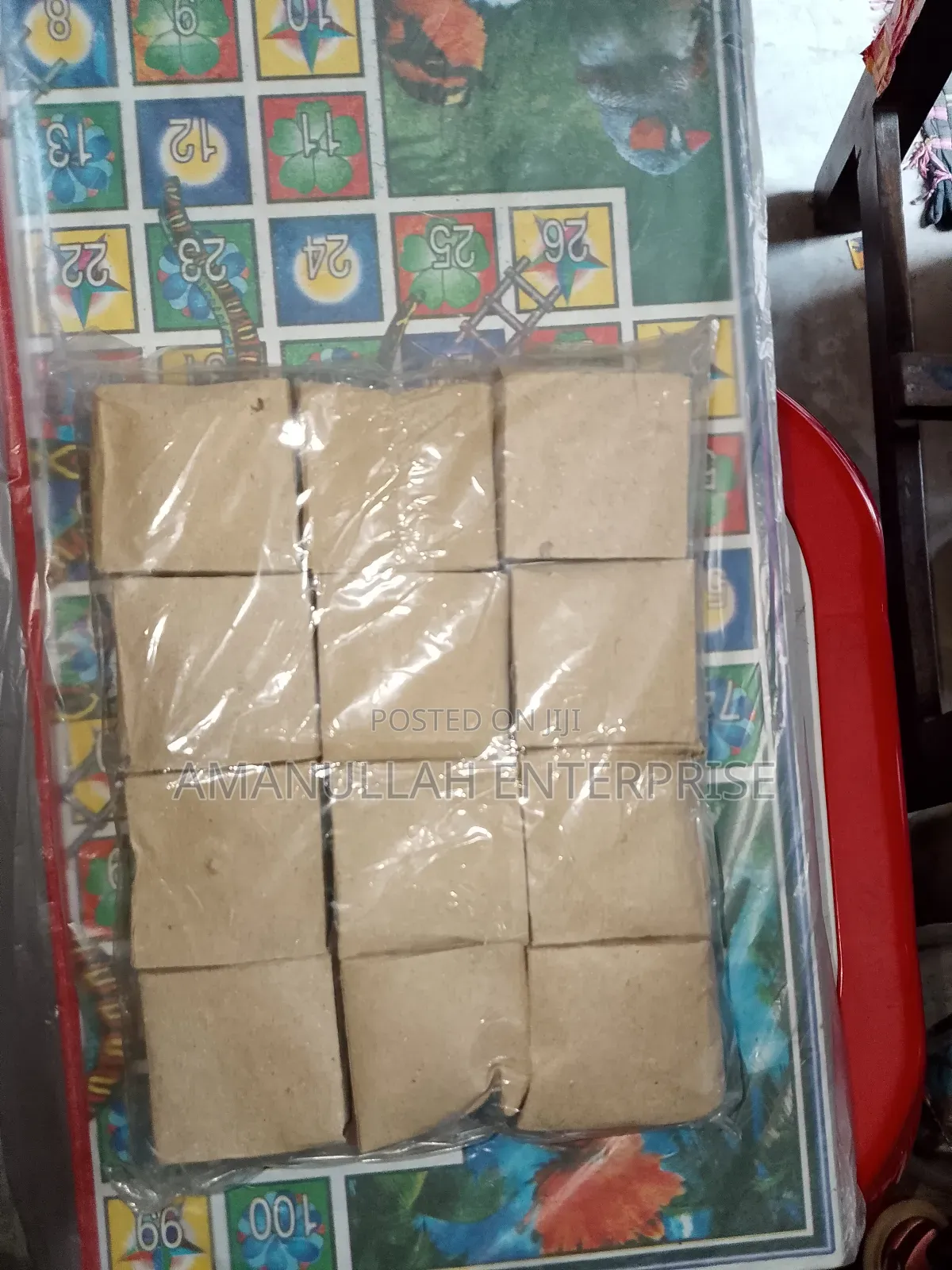 সাপ-লুডু খেলা, যা বাংলাদেশ এবং ভারতে লুডু নামে পরিচিত