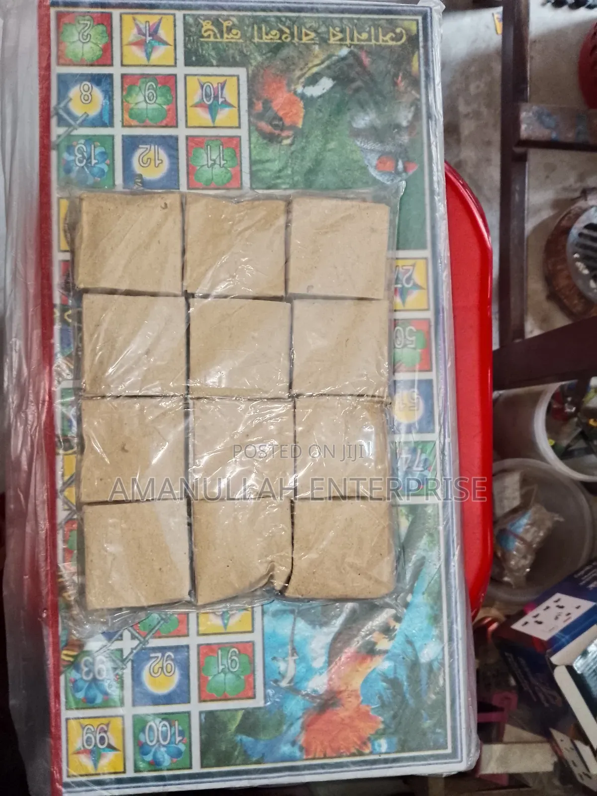 সাপ-লুডু খেলা, যা বাংলাদেশ এবং ভারতে লুডু নামে পরিচিত