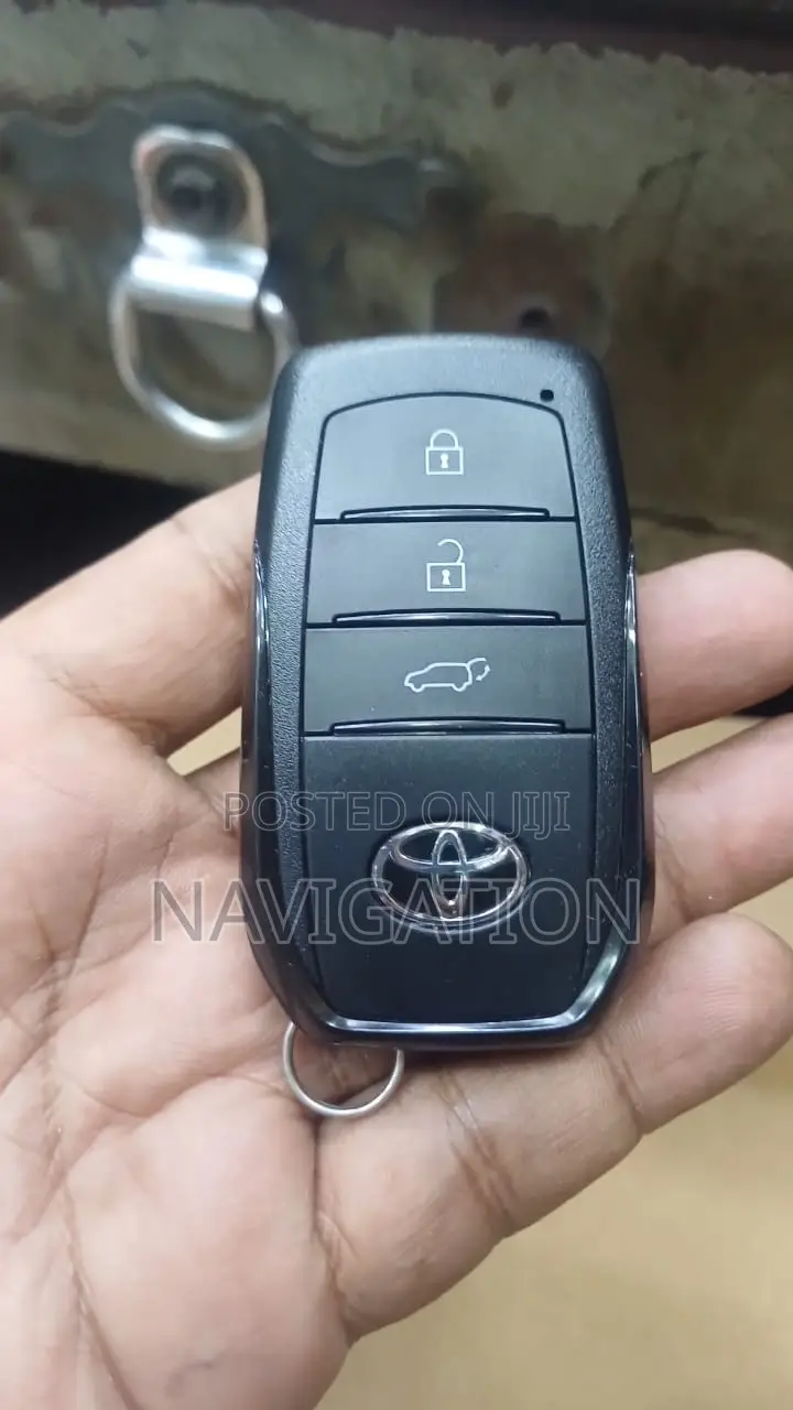 ল্যান্ড ক্রুজার অরিজিনাল রিমোট কি