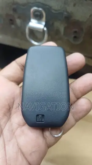 ল্যান্ড ক্রুজার অরিজিনাল রিমোট কি