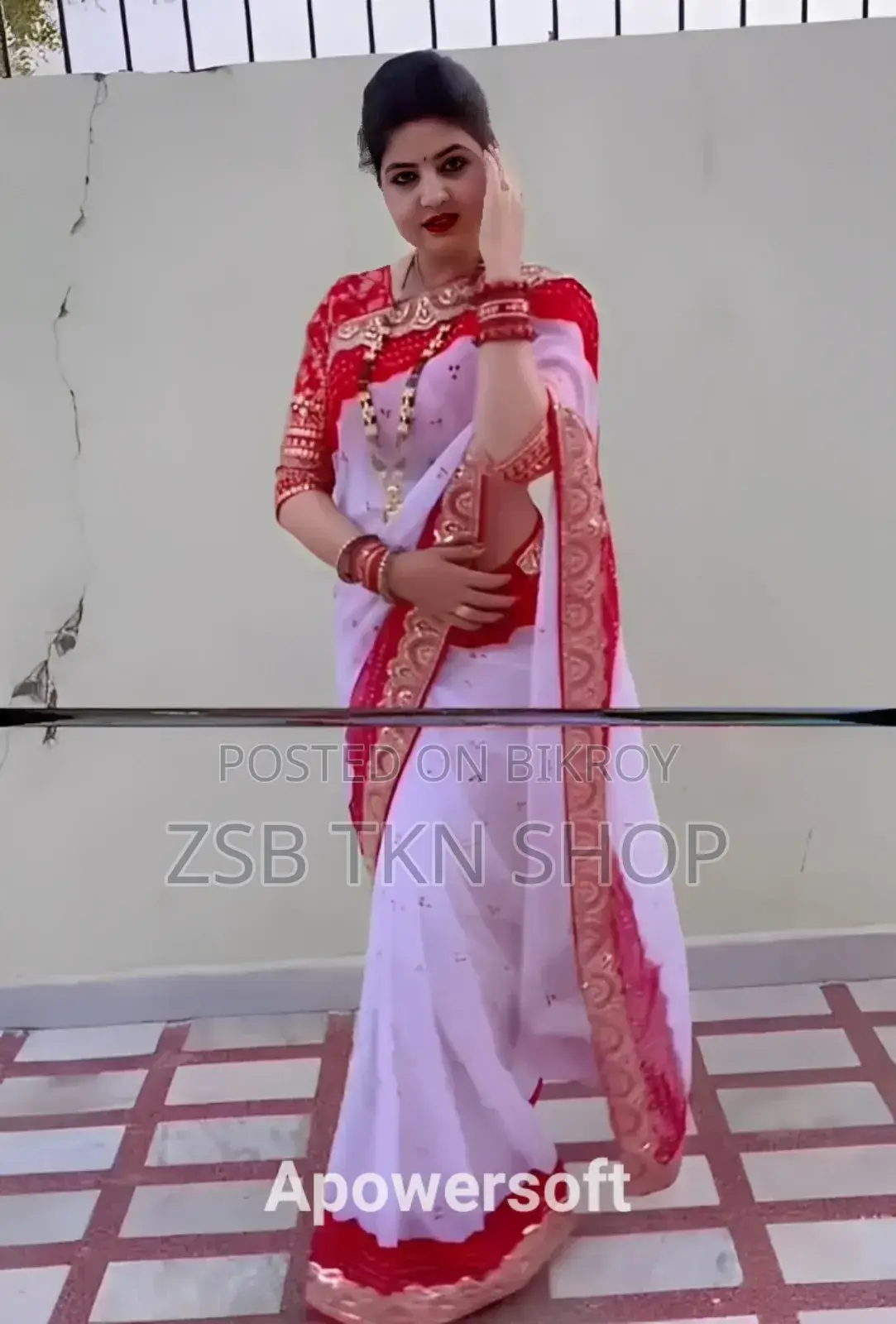 মাখন জর্জেট সিকোয়েন্স ওয়ার্ক শাড়ি