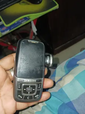 স্যামসাং গ্যালাক্সি এস২১ 5G ১২৮ জিবি ব্ল্যাক
