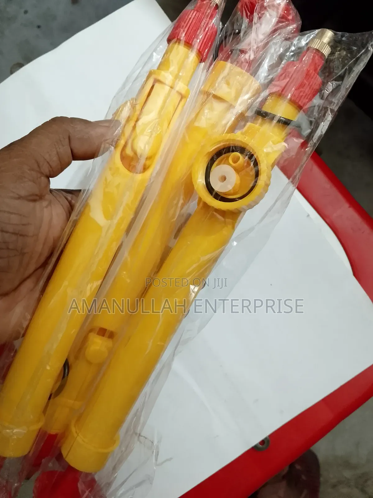High Pressure Air Pump Manual Sprayer Adjustable Drink Bottle Spray.