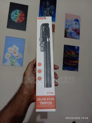 P170s Selfie Stick+Tripod+With Bluetooth Remote