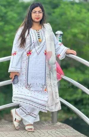 ডিজিটাল প্রিন্ট থ্রি পিস নতুন কালেকশন