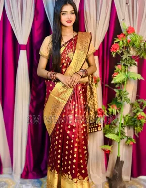 সফট সিল্ক কাতান শাড়ি