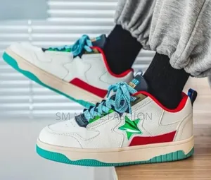 Fashion Star Sneakers