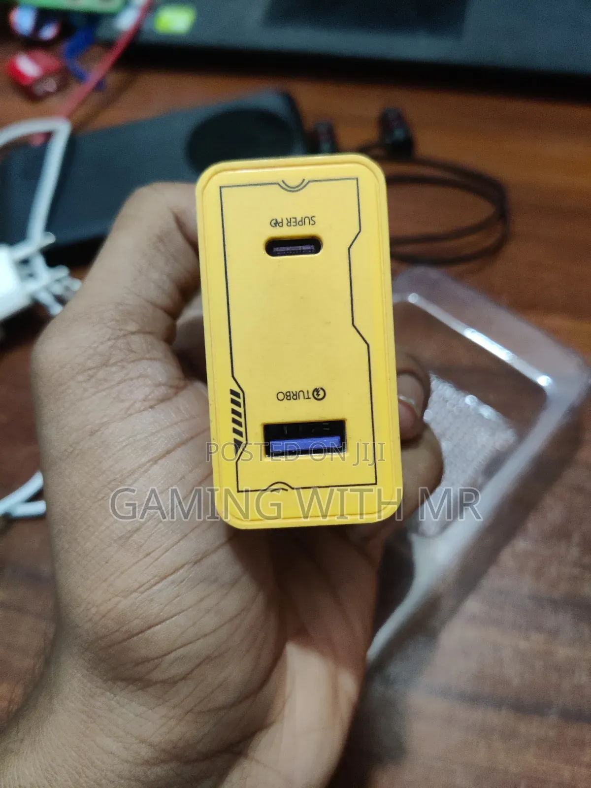 120 W GaN Charger
