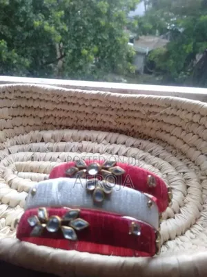হ্যান্ডমেড চুরি