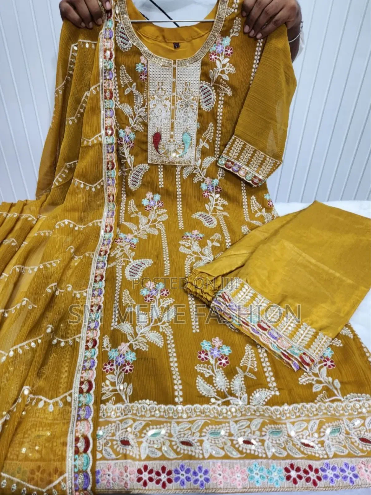 রেডিমেড থ্রি পিস
ফ্যাব্রিকস: ফক্স জর্জেট