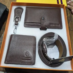 পুরুষদের জন্য প্রিমিয়াম লেদার কম্বো ৪ ইন ১
প্রিমিয়াম লেদার কম্বো: