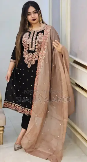 রেডিমেইড থ্রি পিস
