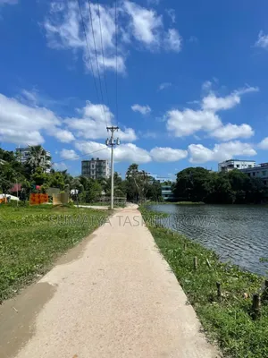 1528 sq ft land share for sale