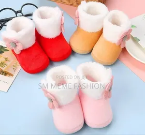 Cute Flower Fleece Baby Booties