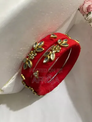 হ্যান্ডমেড কাস্টমাইজড চুড়ি