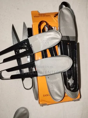 Precision Thread Clipper That Used for Sewing, Embroidery, Tailoring.