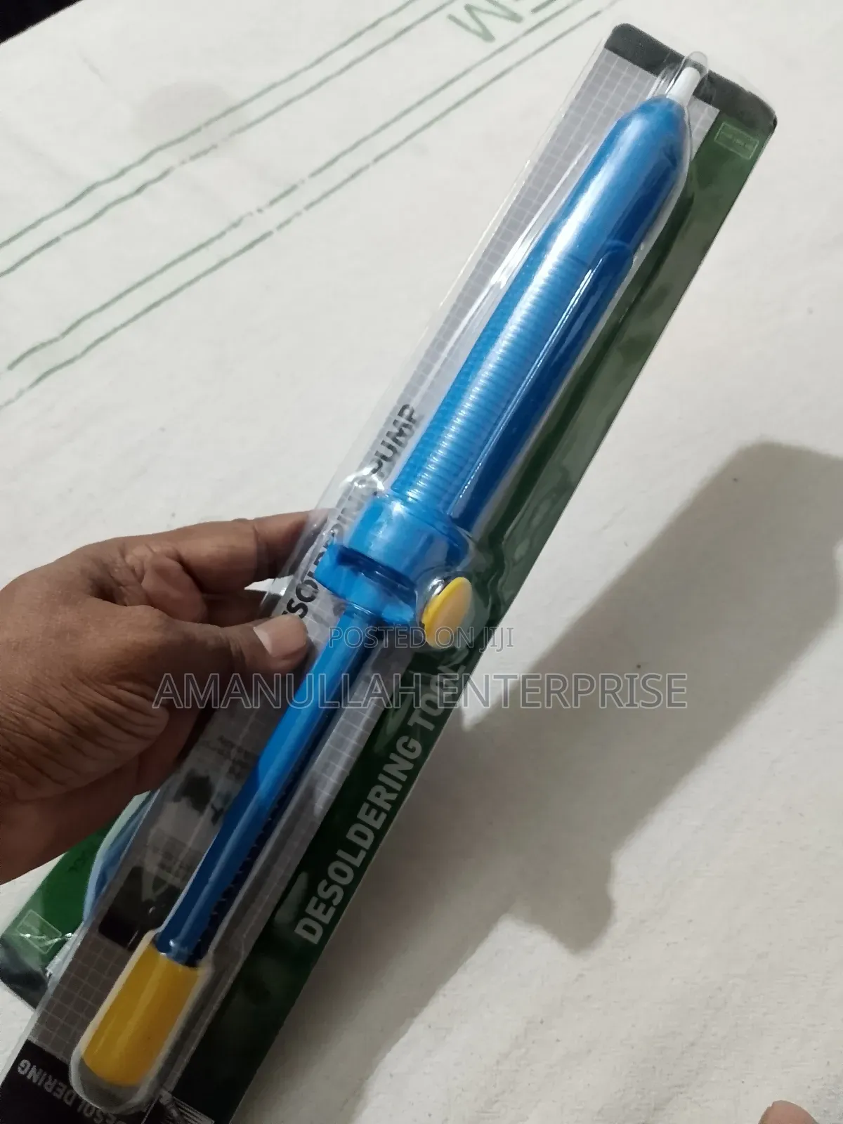 ডিসোল্ডারিং পাম্প, যা সোল্ডার সাকার নামেও পরিচিত