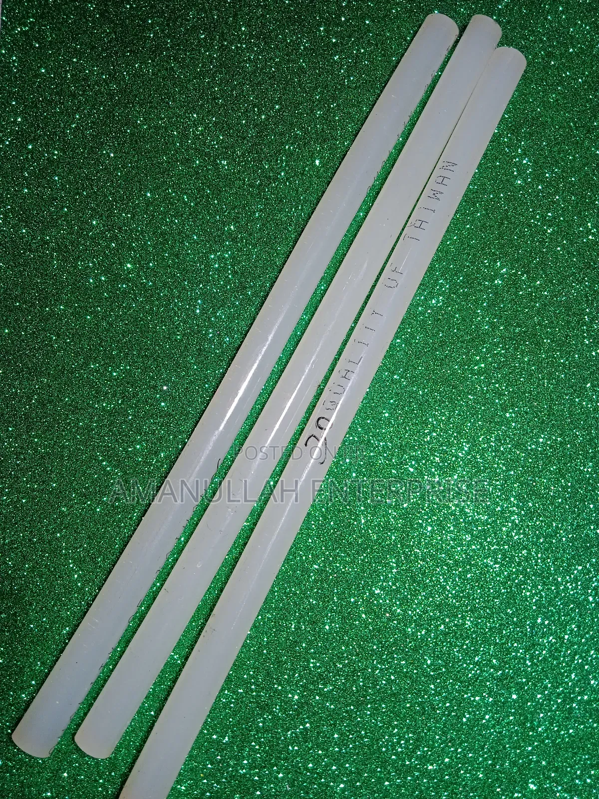 গ্লু স্টিক থার্মোপ্লাস্টিক আঠালো।
