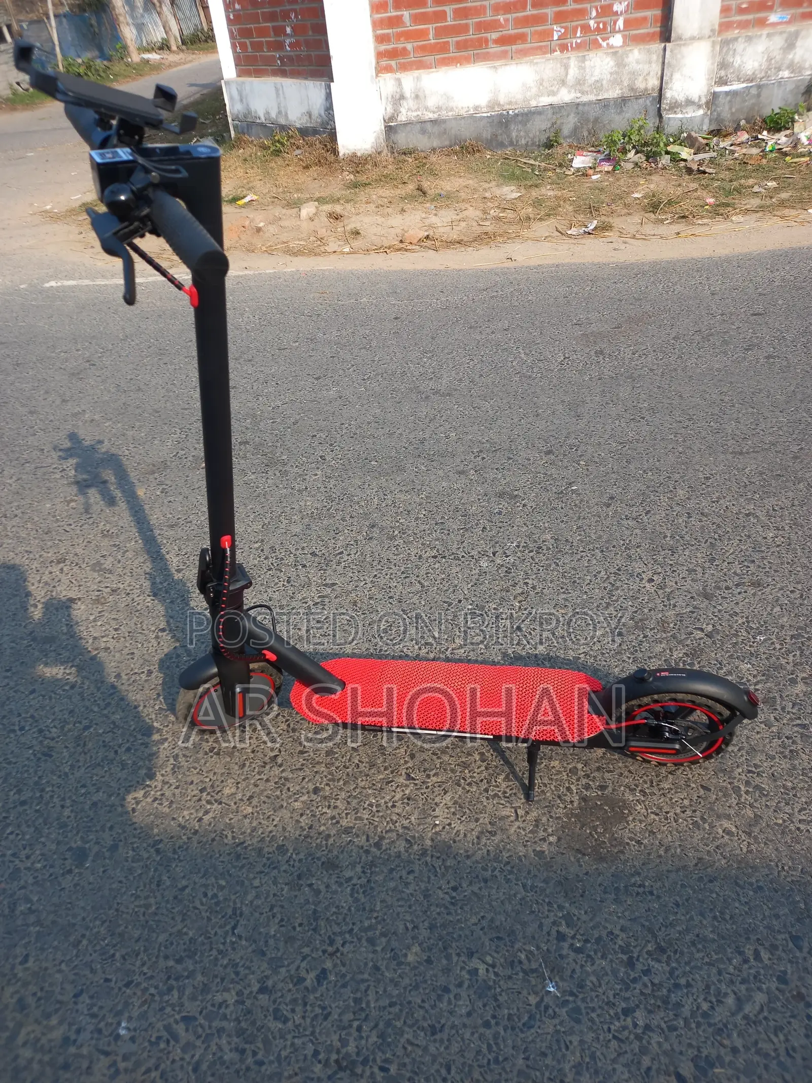 মোটরসাইকেল ২০২৪ ব্ল্যাক