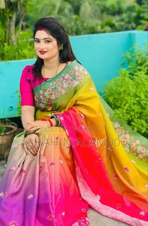 Japanese Silk Saree With Blouse Piece